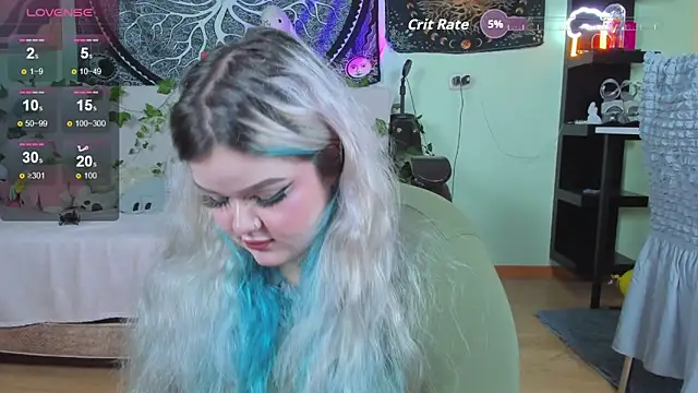  CandyM1lky  online show from November 26, 2025, 6:36 am