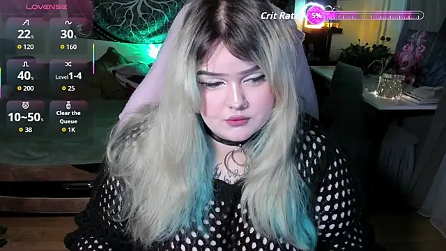 Snapshot of _CandyM1lky_ chatting on January 8, 2026, 7:32 am CandyM1lky online show from January 8, 2026, 7:32 am