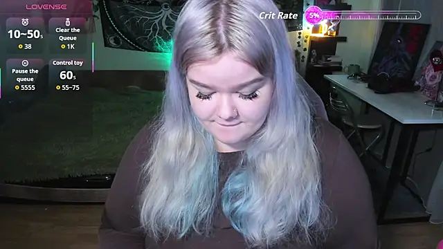 Snapshot of _CandyM1lky_ chatting on February 28, 2026, 7:20 am CandyM1lky online show from February 28, 2026, 7:20 am