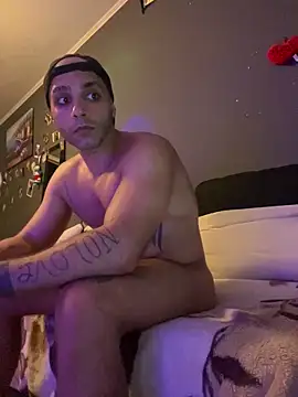 1Richrichard1 online show from June 20, 2026, 10:34 pm
