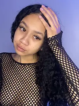 Snapshot of jadee8 chatting on February 2, 2026, 8:40 pm jadee8 online show from February 2, 2026, 8:40 pm