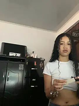 Snapshot of jadee8 chatting on February 12, 2026, 6:36 pm jadee8 online show from February 12, 2026, 6:36 pm