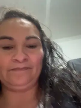 Snapshot of StefiAlizon70 chatting on October 18, 2025, 2:25 am StefiAlizon70 online show from October 18, 2025, 2:25 am