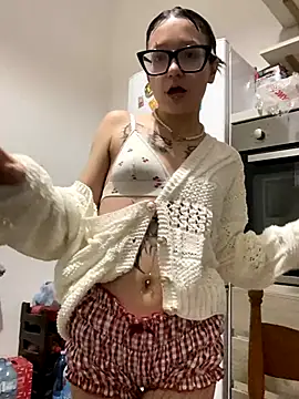 severingratty online show from October 12, 2025, 6:51 pm