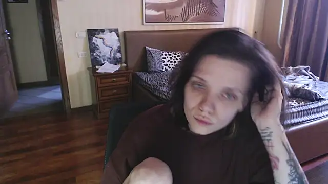 Snapshot of enchanting_chloe chatting on November 22, 2025, 11:31 am enchanting chloe online show from November 22, 2025, 11:31 am