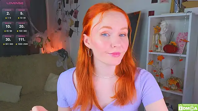 Snapshot of JoyceJones chatting on November 2, 2025, 8:11 pm JoyceJones online show from November 2, 2025, 8:11 pm