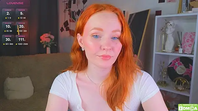 Snapshot of JoyceJones chatting on November 7, 2025, 7:03 pm JoyceJones online show from November 7, 2025, 7:03 pm