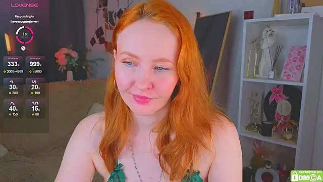 Snapshot of JoyceJones chatting on November 30, 2025, 8:13 pm JoyceJones online show from November 30, 2025, 8:13 pm