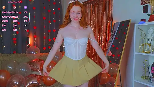 Snapshot of JoyceJones chatting on February 24, 2026, 8:51 pm JoyceJones online show from February 24, 2026, 8:51 pm