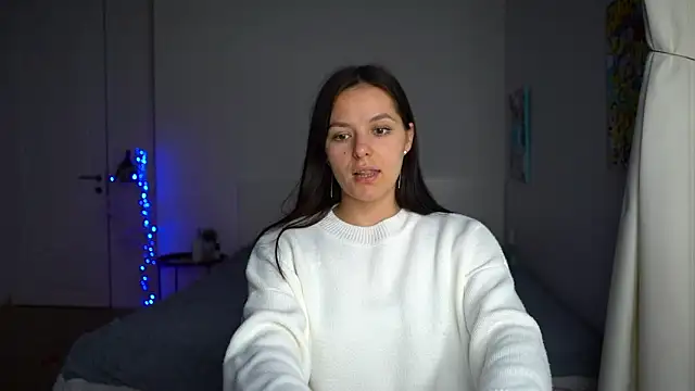 Snapshot of EwelynScott chatting on December 5, 2025, 2:09 am EwelynScott online show from December 5, 2025, 2:09 am