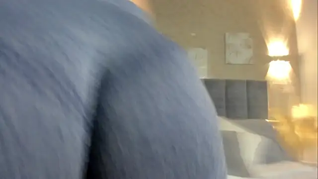 Lunaa bellaa online show from November 7, 2025, 7:47 pm