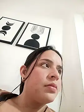 Snapshot of Lambedora_69 chatting on December 5, 2025, 8:16 pm Lambedora 69 online show from December 5, 2025, 8:16 pm