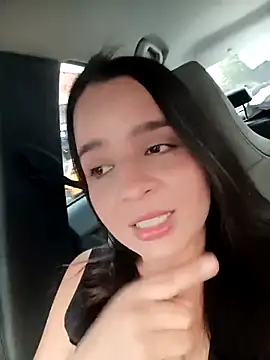 Snapshot of Lambedora_69 chatting on December 19, 2025, 8:49 pm Lambedora 69 online show from December 19, 2025, 8:49 pm