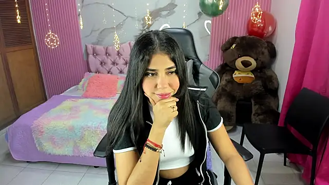 Snapshot of Mindy_19 chatting on February 1, 2026, 11:09 am Mindy 19 online show from February 1, 2026, 11:09 am