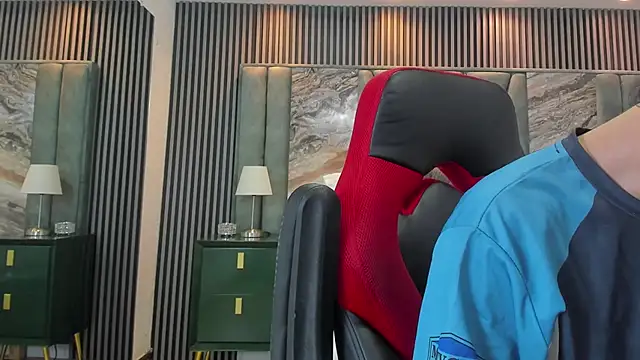 Snapshot of Michael_blue chatting on September 12, 2025, 2:28 pm Michael blue online show from September 12, 2025, 2:28 pm