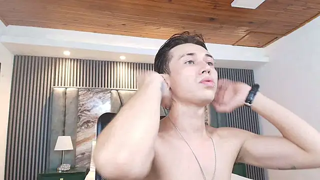 Snapshot of Michael_blue chatting on February 27, 2026, 7:14 pm Michael blue online show from February 27, 2026, 7:14 pm