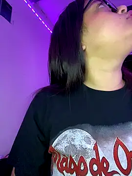 NattashaMore 0719 online show from October 7, 2025, 8:33 am