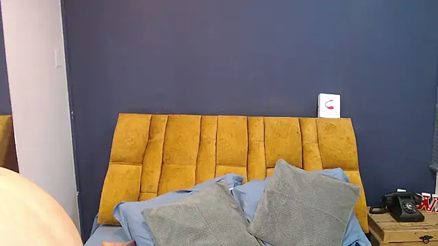 KendraaSimons online show from March 19, 2026, 10:58 pm