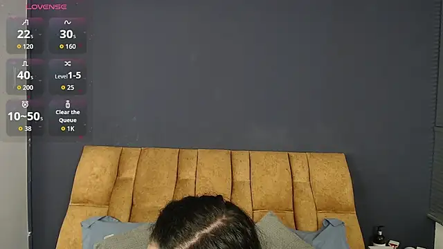 KendraaSimons online show from May 15, 2026, 7:43 pm