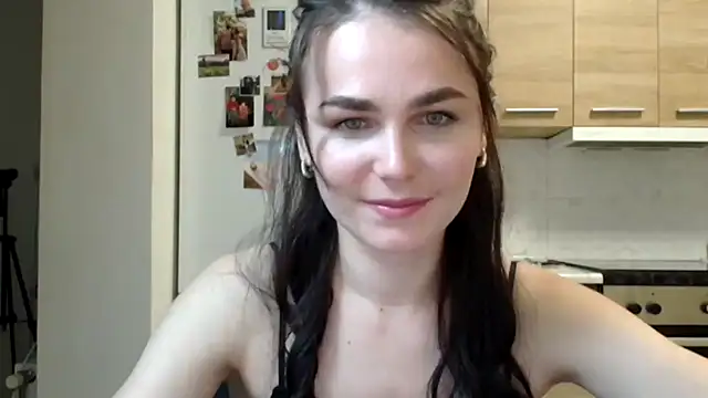 Snapshot of Silviaa_a chatting on October 13, 2025, 7:36 pm Silviaa a online show from October 13, 2025, 7:36 pm