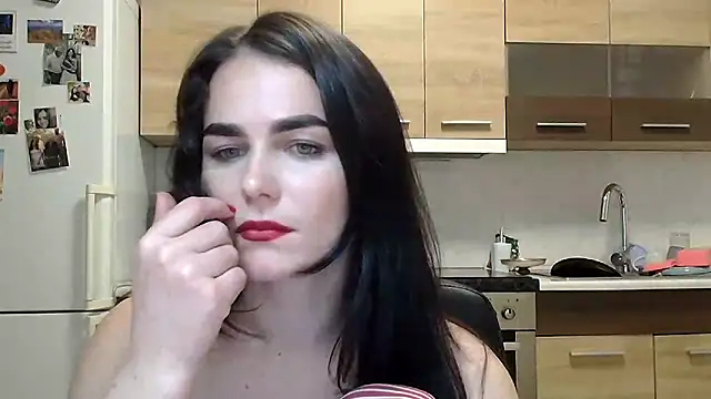 Snapshot of Silviaa_a chatting on October 27, 2025, 7:29 pm Silviaa a online show from October 27, 2025, 7:29 pm