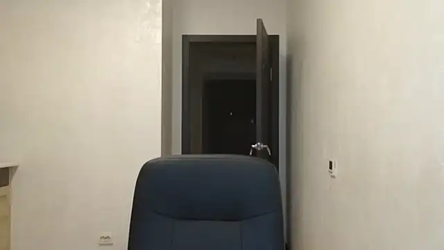 Snapshot of Silviaa_a chatting on November 10, 2025, 10:31 pm Silviaa a online show from November 10, 2025, 10:31 pm