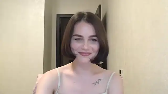 Snapshot of Silviaa_a chatting on June 3, 2026, 7:30 pm Silviaa a online show from June 3, 2026, 7:30 pm