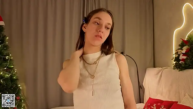 PetraHambelton online show from December 21, 2025, 4:30 am