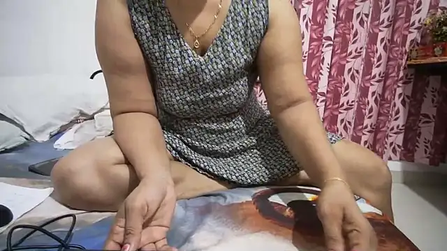 Snapshot of methu01 chatting on October 22, 2025, 12:33 am methu01 online show from October 22, 2025, 12:33 am