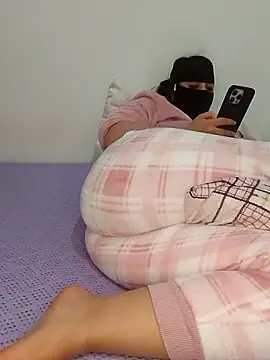 Snapshot of Samaarsexy23 chatting on January 12, 2026, 12:32 pm Samaarsexy23 online show from January 12, 2026, 12:32 pm