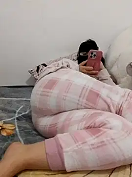 Snapshot of Samaarsexy23 chatting on February 17, 2026, 2:35 pm Samaarsexy23 online show from February 17, 2026, 2:35 pm