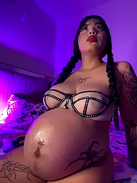 Snapshot of lucialauper_ chatting on December 13, 2025, 11:43 pm lucialauper online show from December 13, 2025, 11:43 pm