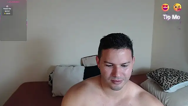 Snapshot of Tim_mz01 chatting on November 17, 2025, 7:19 pm Tim mz01 online show from November 17, 2025, 7:19 pm