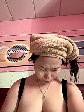 Snapshot of xlj4523 chatting on December 17, 2025, 5:02 am xlj4523 online show from December 17, 2025, 5:02 am