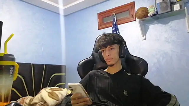 Dark DesireX online show from October 17, 2025, 8:22 pm