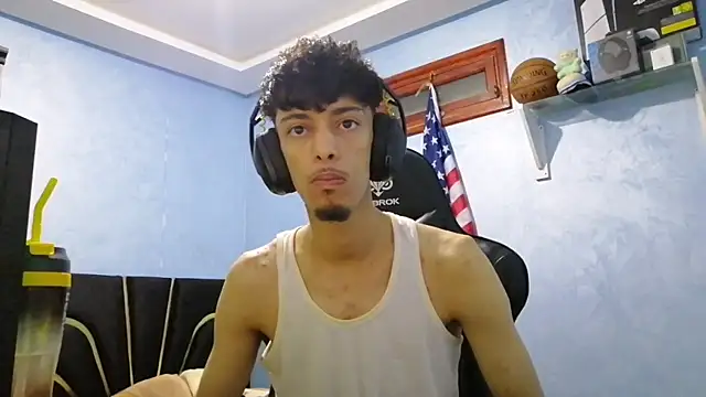 Dark DesireX online show from October 20, 2025, 4:07 pm