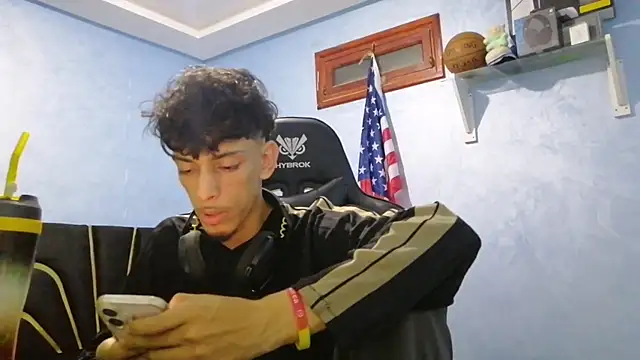 Dark DesireX online show from October 21, 2025, 10:32 pm