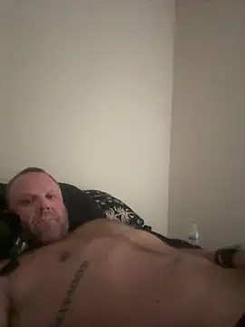 Snapshot of bjarson123 chatting on February 13, 2026, 2:57 pm bjarson123 online show from February 13, 2026, 2:57 pm