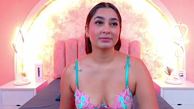 Snapshot of JasmineRhodes chatting on November 28, 2025, 12:52 pm JasmineRhodes online show from November 28, 2025, 12:52 pm