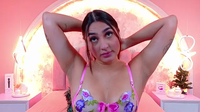 Snapshot of JasmineRhodes chatting on December 18, 2025, 12:33 pm JasmineRhodes online show from December 18, 2025, 12:33 pm