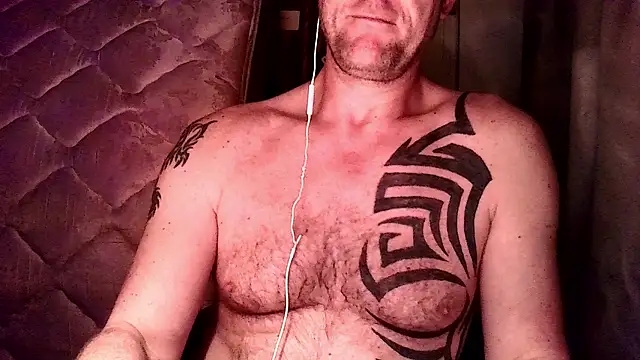 Snapshot of Yournaughty chatting on February 9, 2026, 5:00 am Yournaughty online show from February 9, 2026, 5:00 am