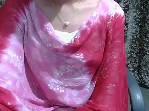 Snapshot of lovely_soniya chatting on March 7, 2026, 6:32 am lovely soniya online show from March 7, 2026, 6:32 am