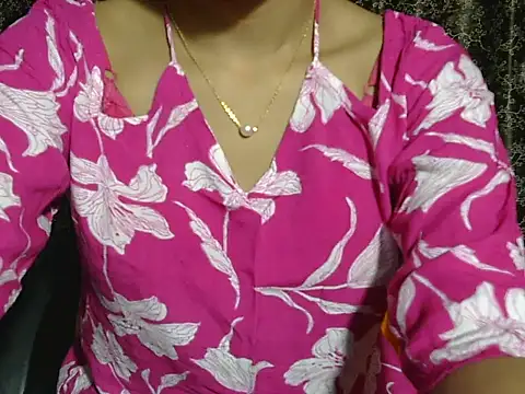 Snapshot of lovely_soniya chatting on March 28, 2026, 7:08 am lovely soniya online show from March 28, 2026, 7:08 am