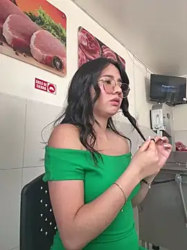 Snapshot of Michelle_Zoe chatting on October 26, 2025, 3:51 pm Michelle Zoe online show from October 26, 2025, 3:51 pm