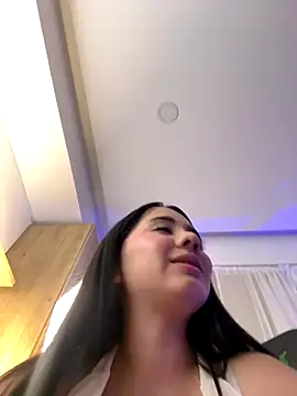 Snapshot of Michelle_Zoe chatting on November 13, 2025, 5:17 am Michelle Zoe online show from November 13, 2025, 5:17 am