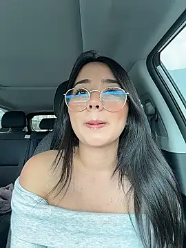 Snapshot of Michelle_Zoe chatting on January 11, 2026, 4:34 pm Michelle Zoe online show from January 11, 2026, 4:34 pm