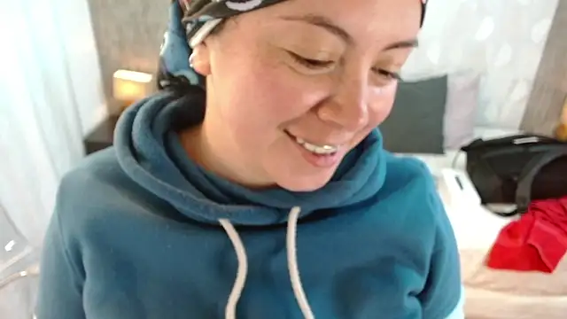 elamurray online show from November 11, 2025, 11:10 am