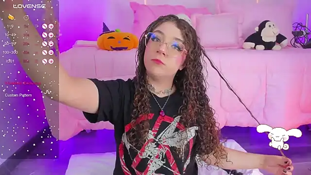 Snapshot of hannacutegod chatting on October 25, 2025, 4:09 am hannacutegod online show from October 25, 2025, 4:09 am