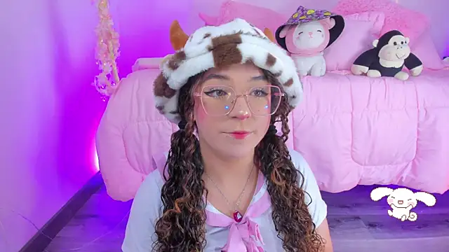 Snapshot of hannacutegod chatting on November 10, 2025, 4:33 am hannacutegod online show from November 10, 2025, 4:33 am