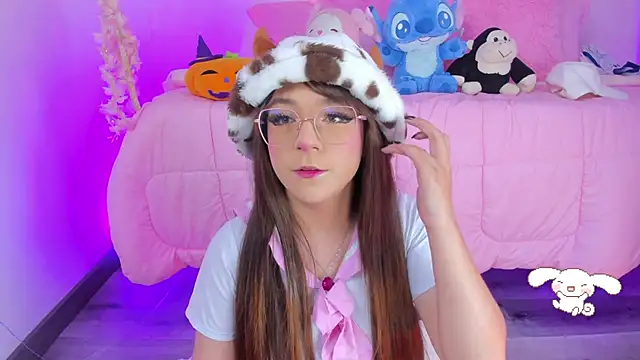 Snapshot of hannacutegod chatting on December 15, 2025, 5:55 am hannacutegod online show from December 15, 2025, 5:55 am